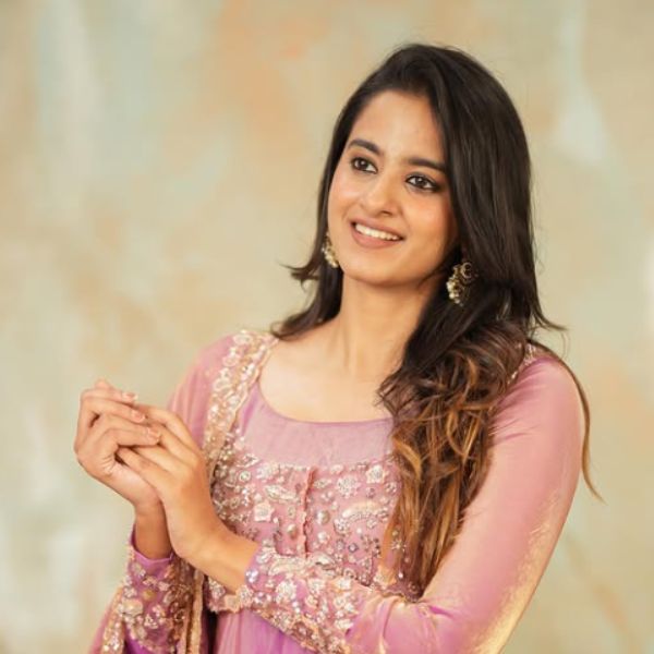 Hunterfly Sneha Sakthi3