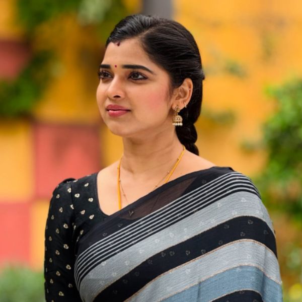 Hunterfly Soniya Suresh03