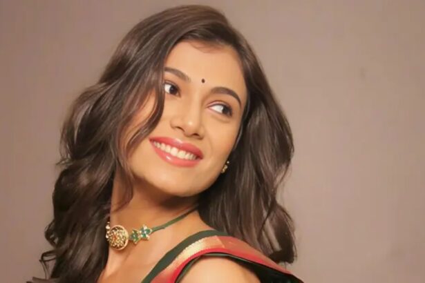 Hunterfly Sumit Singh Biography and Career Indian actress and producer Sumit Singh known for Ajmer 92, Dhadkan 2 and Ghum Hai Kisikey Pyaar Meiin