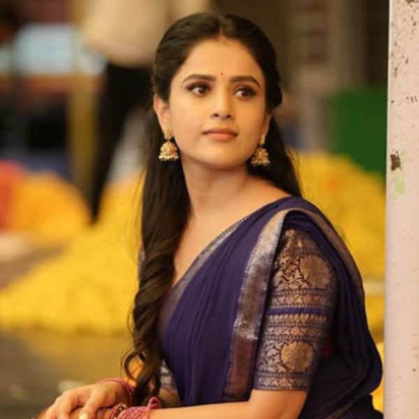 Hunterfly Thanuja Gowda 02