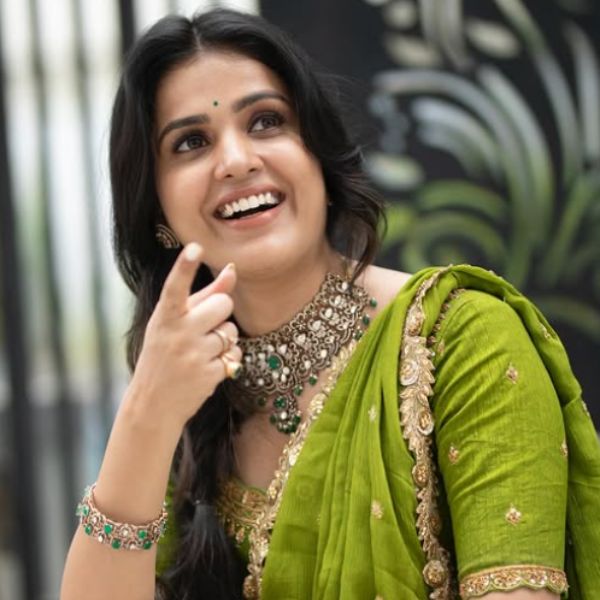 Hunterfly Thanuja Gowda 04
