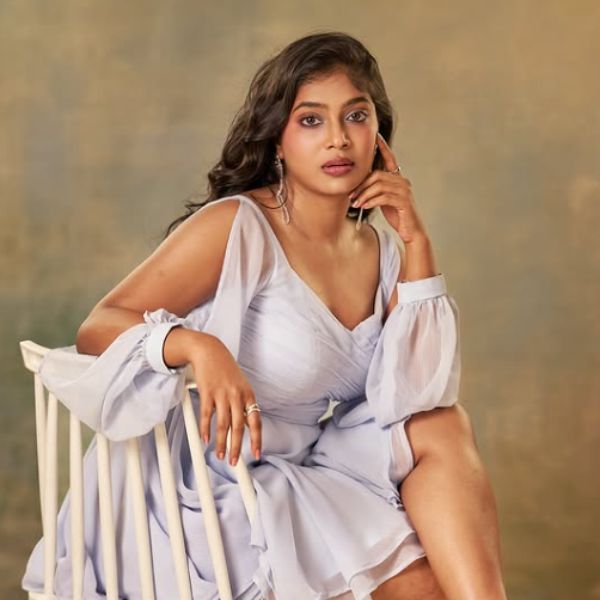 Hunterfly VJ Parvathy01 Hunterfly VJ Parvathy01