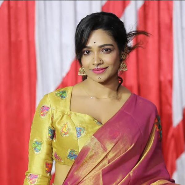 Hunterfly Vaishnavi Naaiyak2 Hunterfly Vaishnavi Naaiyak2