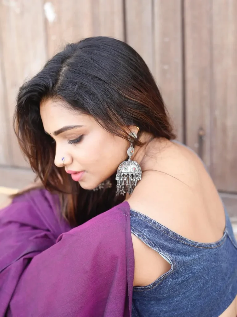 Hunterfly Vaishnavi Naaiyakd2d2 Hunterfly Vaishnavi Naaiyakd2d2
