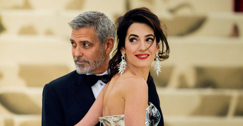 Hunterfly fdf Celebrity couples who found love later in life and built successful relationships after the age of 40.