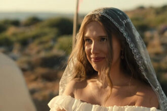 Hunterfly fdfsdfds Millie Bobby Brown discusses the wedding dress worn in Enola Holmes 3 and its connection to her real-life bridal gown