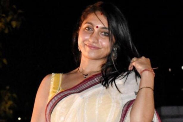 Subhasree Mukherjee celebrating her new global marketing job after a 10-year career break.