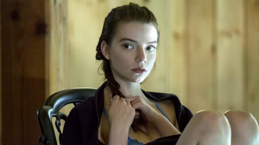 Hunterfly 026 08 07 234157 Anya Taylor-Joy and Olivia Cooke in the psychological thriller Thoroughbreds