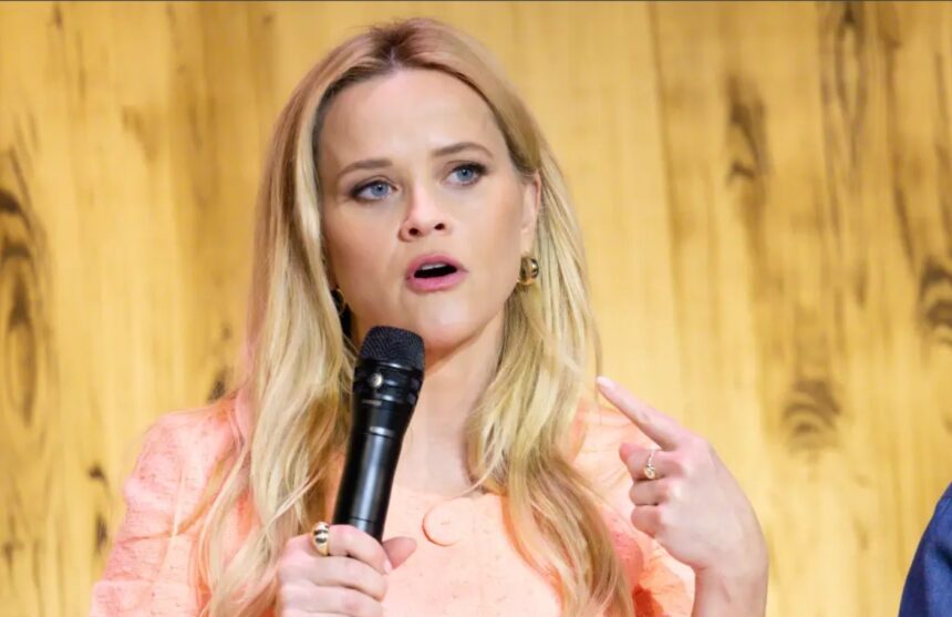 Hunterfly 026 08 08 173101 Reese Witherspoon and her father John Draper Witherspoon
