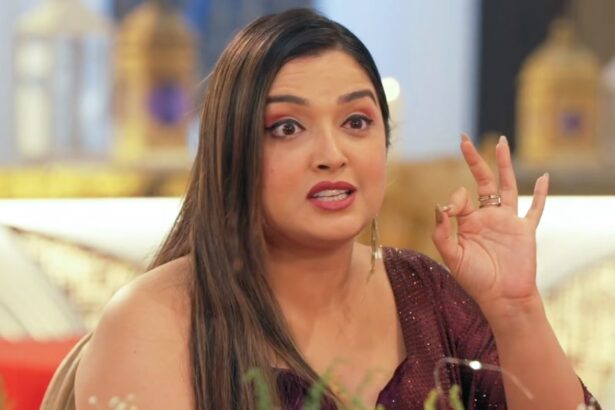 Nirahua Amrapali Dubey and Neelam Giri discuss Gen Z relationship terms