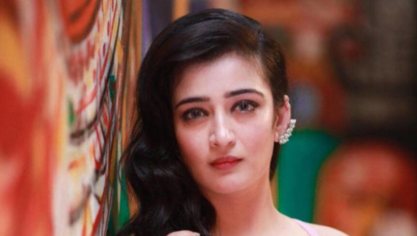Akshara Haasan discusses Simulacra and comparisons with Shruti Haasan