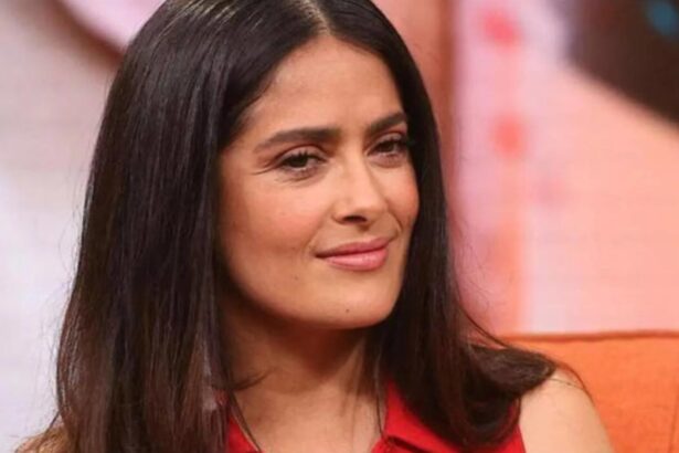 Hunterfly 026 08 19 085226 Salma Hayek shares a sweet moment with her grandson after becoming a grandmother