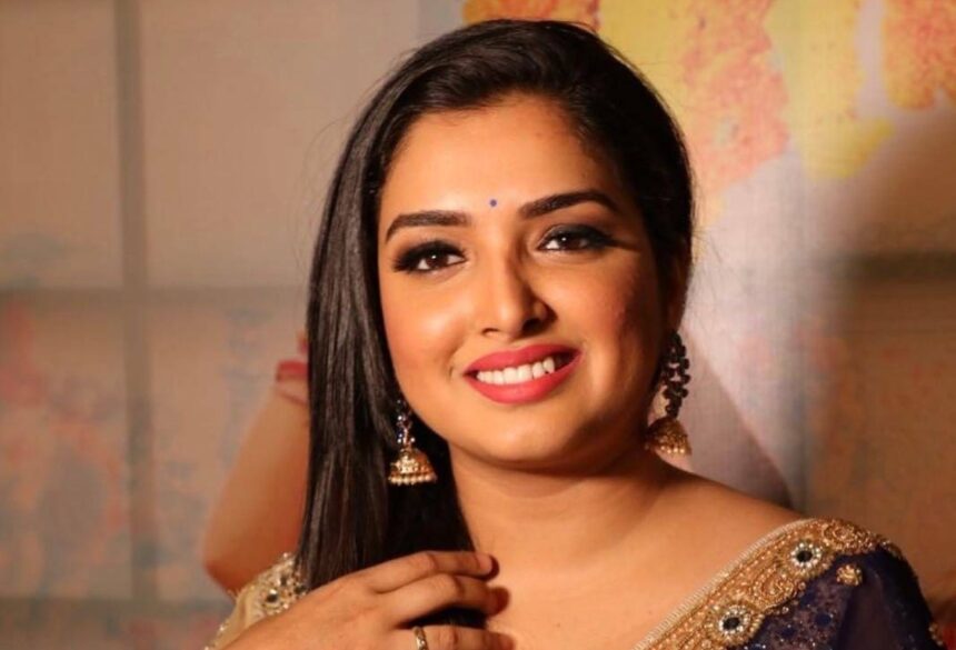 Aamrapali Dubey Bhojpuri actress and Bhojpuri Bawal star