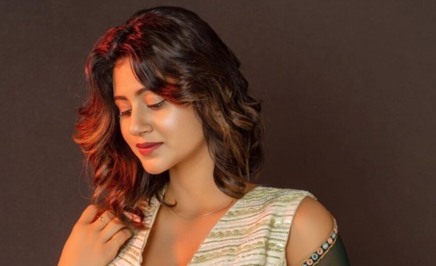 Anjali Arora poses in a glamorous fashion look