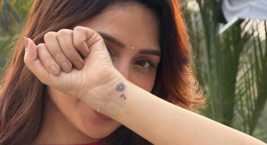 Mahira Sharma flaunts her mysterious ‘7’ tattoo on her wrist