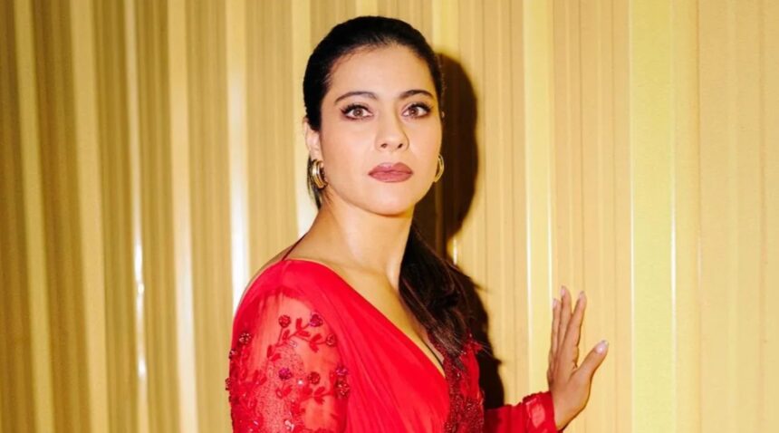 Hunterfly 2026 08 05 171018 Kajol sharing an inspiring message about self-growth and confidence.