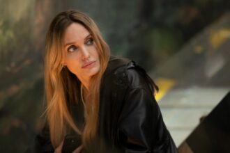 Angelina Jolie discussing her health history and cancer risk