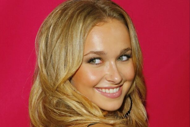 Hayden Panettiere smiling during her acting career and public appearances
