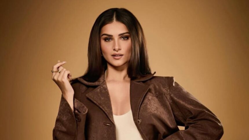 Hunterfly 2026 08 29 140659 Tara Sutaria opens up about getting her first period at the age of 14