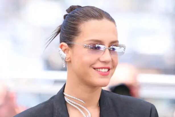 Hunterfly 2026 08 29 232202 Adèle Exarchopoulos and Zoë Kravitz set to star in a new Apple film directed by Megan Park