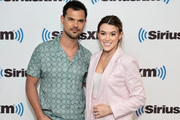 Hunterfly 2026 08 30 143002 Taylor Lautner and wife Tay discuss possible names for their baby girl