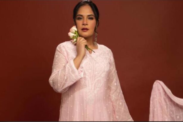 Hunterfly 26 08 04 163001 Richa Chadha announces Musafiri, a heritage-inspired non-fiction series exploring India's history and culture.