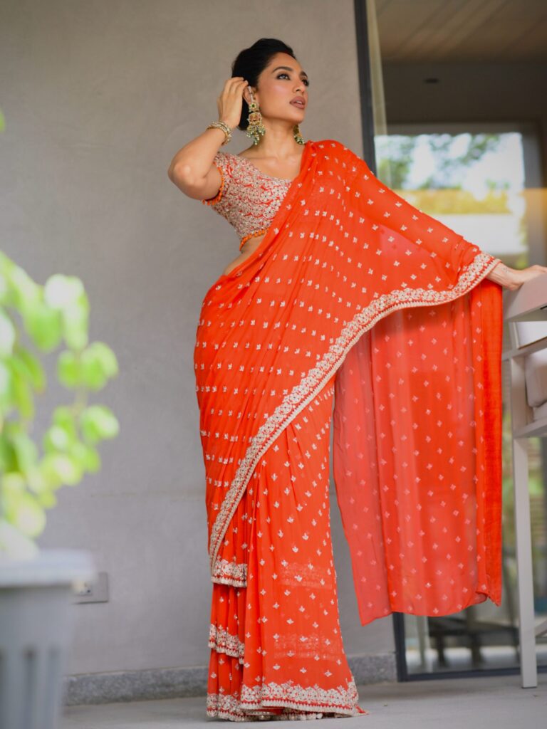 Hunterfly 775799328 18613945933009887 1969984044540334865 n Mumtaz, a setting sun and gajar halwa inspired the look