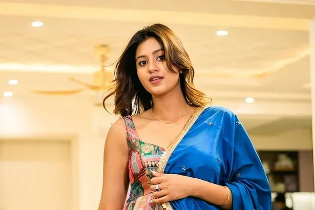 Hunterfly Anjali Arora0101 Anjali Arora to play Sita in Shri Ramayan Katha