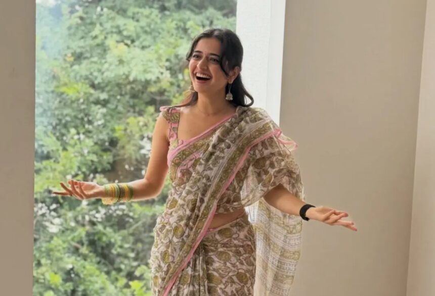 Hunterfly Ashika Ranganath Ashika Ranganath wearing a breezy floral saree in her latest photoshoot