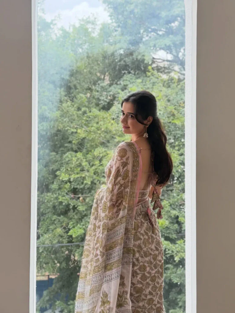 Hunterfly Ashika Ranganath 3 768x1024 1 Actress Thanks Designer Tejaswini for the Beautiful Look
