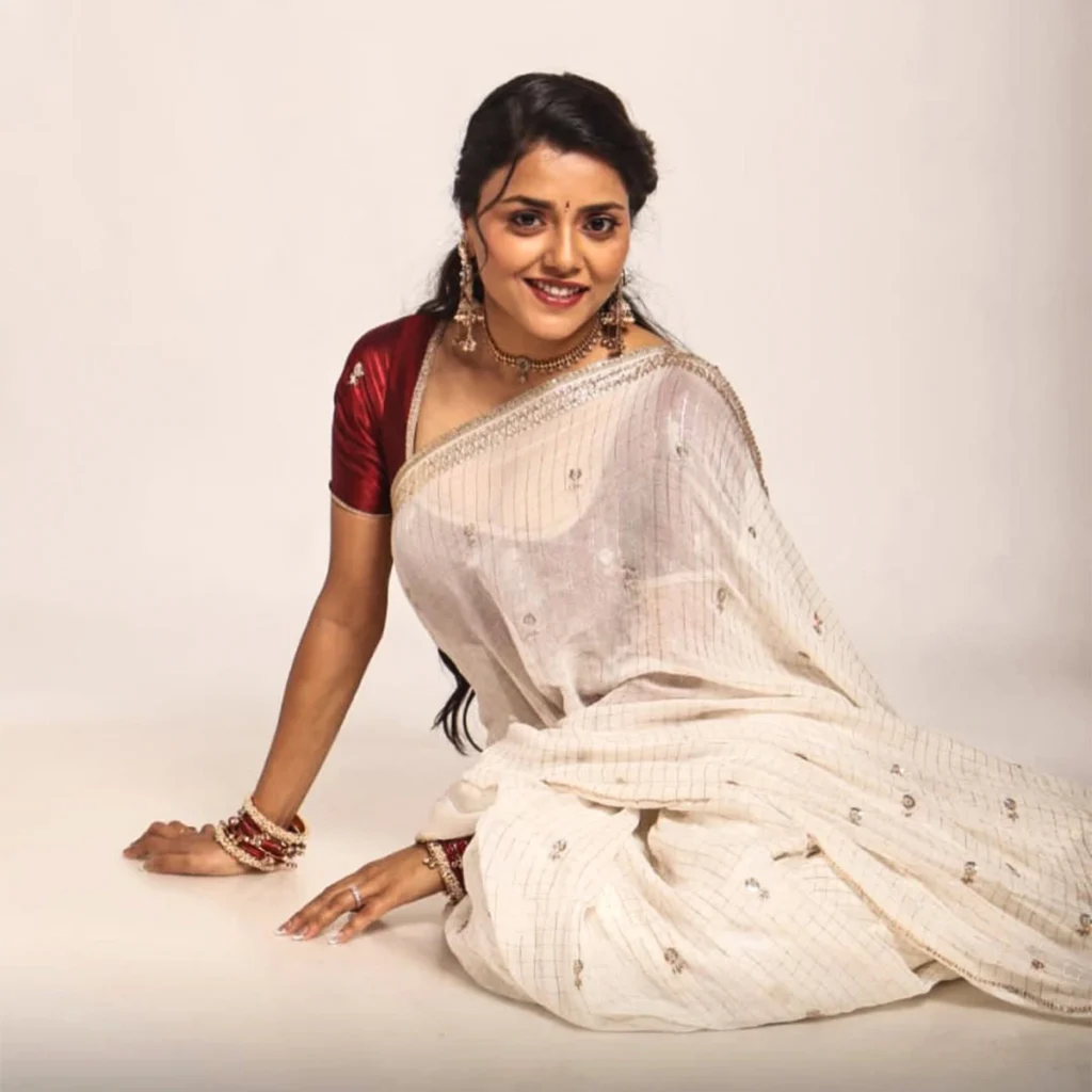 Hunterfly Komal Rani Swarnkar4 Who is Komal Rani Swarnkar?