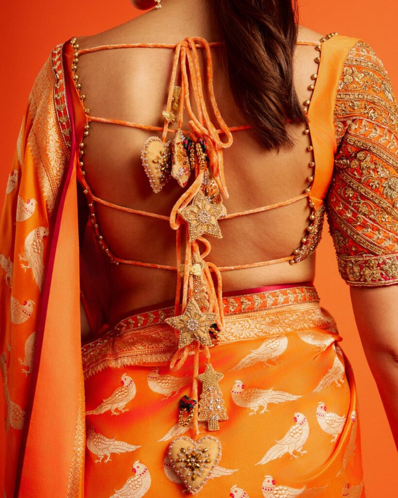 Hunterfly Proud to drape a Banarasi brocade saree by Swadesh that celebrates the skill and artistry of our 2 6. Ananya Panday's Multi-String Banarasi Blouse