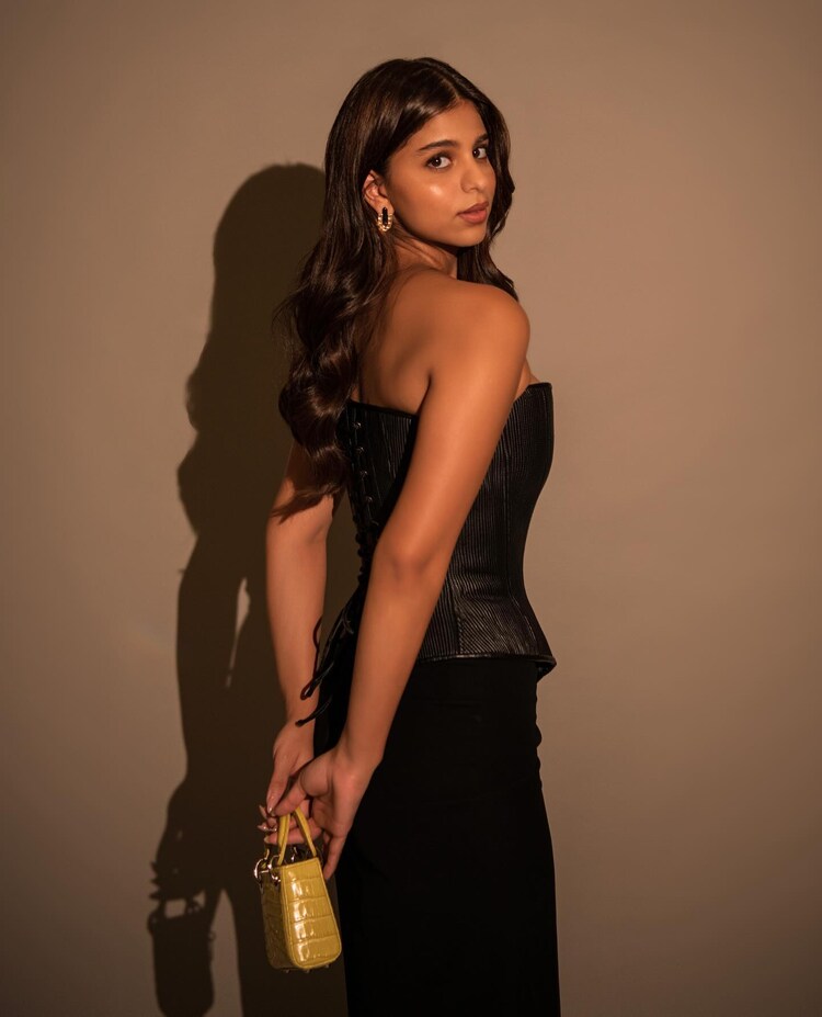 Hunterfly Suhana Khan08 Statement Earrings Complete the Look