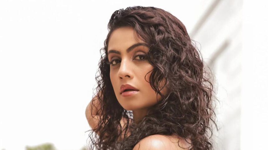 Hunterfly t 2026 08 31 114454 Manasi Parekh shares her journey home after floods near the Nepal-Tibet border
