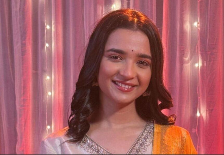 Radhika Bhide Vishwacha Ganaraj Tu Ganesh Utsav devotional song
