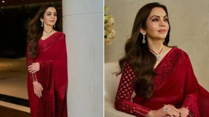 Hunterfly 026 09 07 092921 Nita Ambani wearing a crimson red saree at Abu Jani Sandeep Khosla’s 40th anniversary celebration