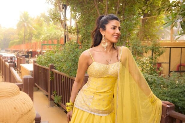 Bollywood actresses in ethnic festive looks for Ganesh Chaturthi