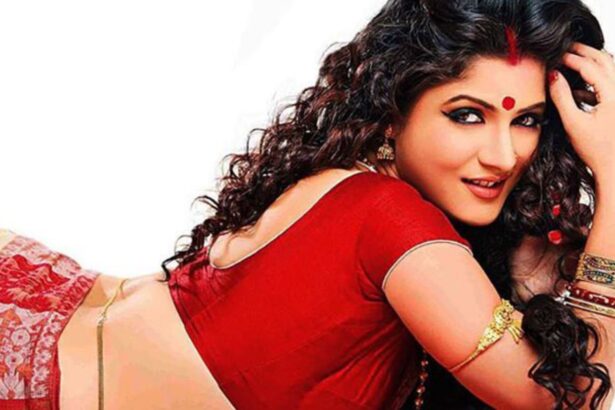Srabanti Chatterjee and reports about her relationship with Roshan Singh