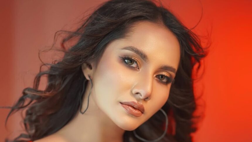 Bangladeshi actress Farin Khan