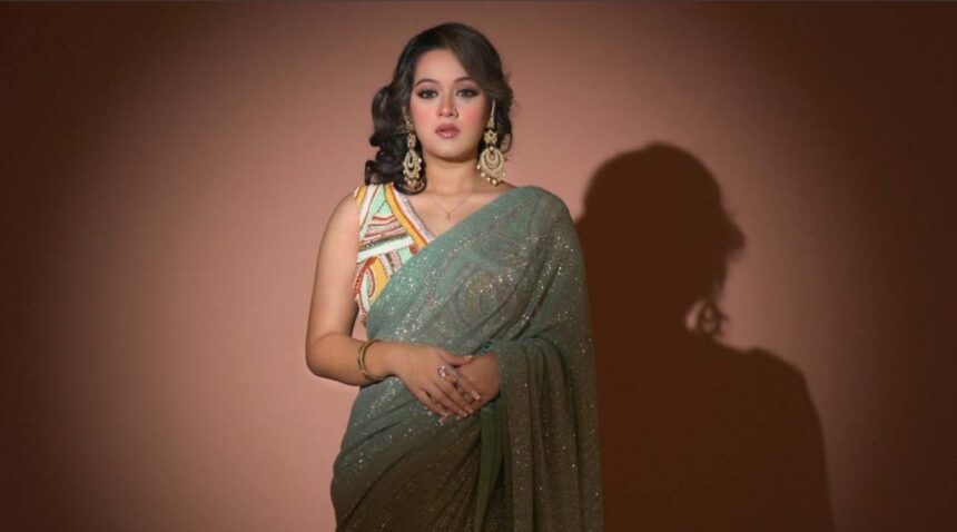 Hunterfly 026 09 13 114056 Prarthana Fardin Dighi in Biday upcoming Bangladeshi film