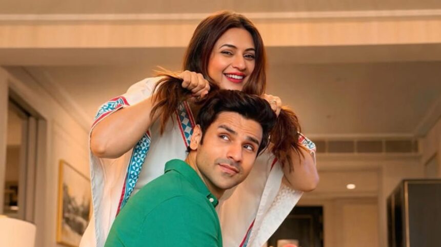 Hunterfly 026 09 13 165343 Vivek Dahiya and Divyanka Tripathi at a public event