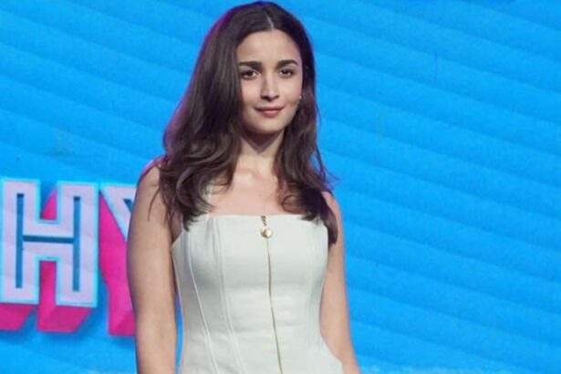 Hunterfly 026 09 14 101834 Alia Bhatt in a beige corset top and flared pants at the Don’t Be Shy trailer launch