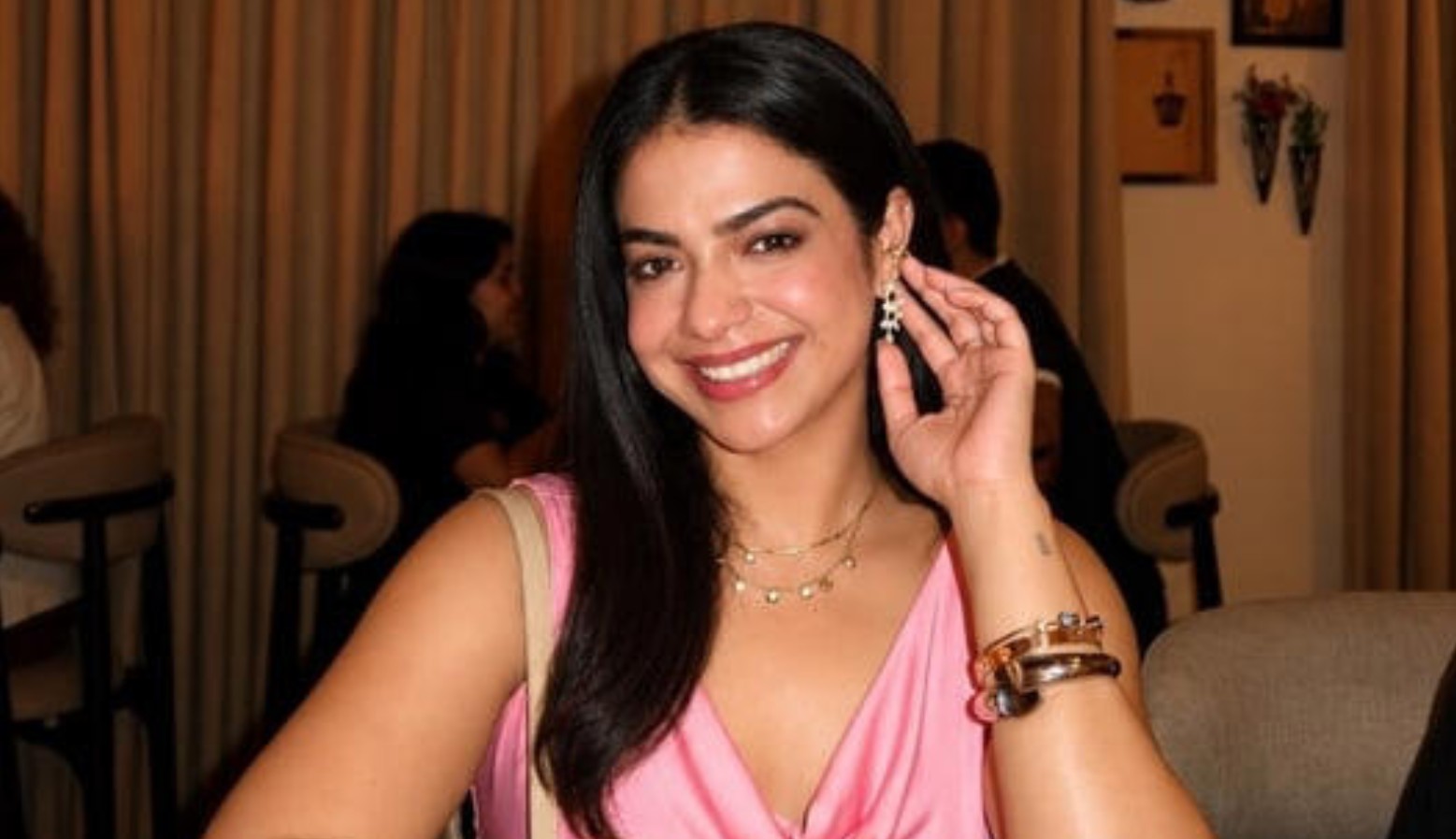 Hunterfly 026 09 16 165747 Nishtha G Malik discusses petite-friendly fashion and Indian clothing brands