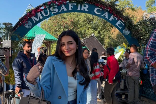 Hunterfly 026 09 16 212647 Vedika Pinto as Sudha in Netflix series Musafir Café