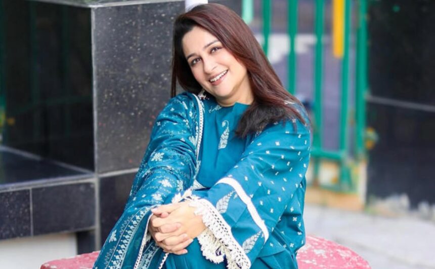 Hunterfly 026 09 17 153936 Dipika Kakar speaks about facing body shaming after gaining weight