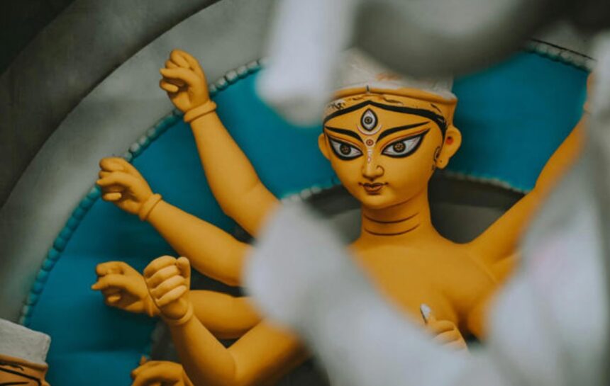 Hunterfly 026 09 18 103622 Goddess Durga idol adorned with gold jewellery at Siliguri Durga Puja
