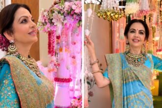 hunterfly 026 09 26 212300 Nita Ambani in a powder blue Bandhani saree at Janmashtami celebrations