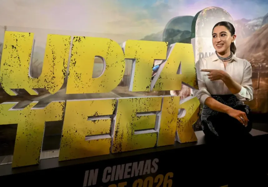 hunterfly 2026 09 26 201256 Sara Ali Khan wearing black wide-leg trousers and a white shirt