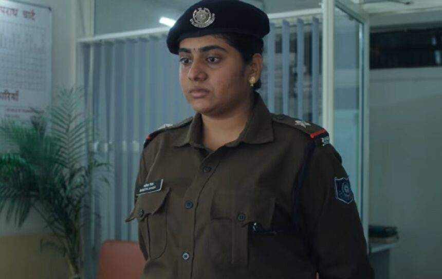 Hunterfly 26 09 01 181604 1 Nimisha Sajayan as police officer Babita Singh in Babita Singh Reporting