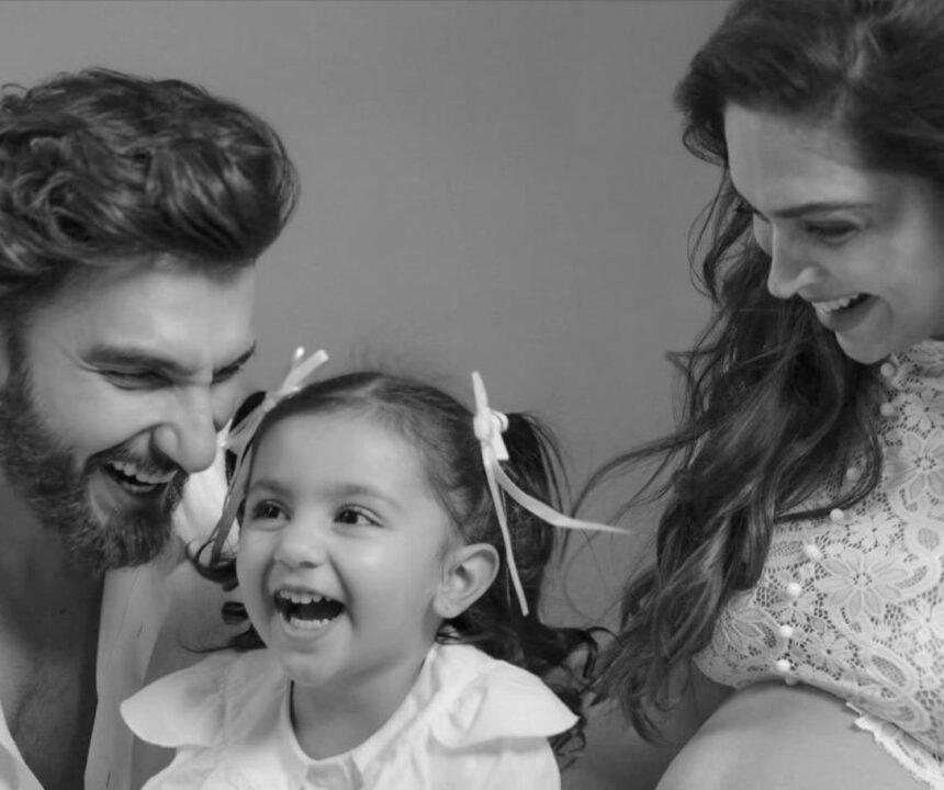 Hunterfly 26 09 10 004703 Deepika Padukone and Ranveer Singh share family moments with daughter Dua